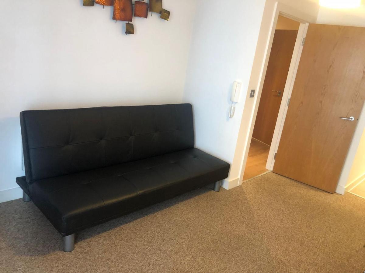 Lovely Serviced Apartment 2Min 2 City Center Manchester Eksteriør billede